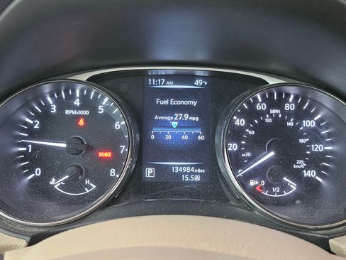 Used 2015 Nissan Rogue SV image 10