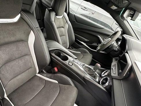 Used 2023 Chevrolet Camaro SS RWD image 6