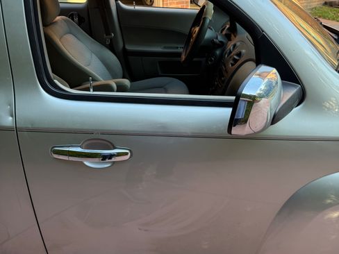 Used 2007 Chevrolet HHR LT image 9