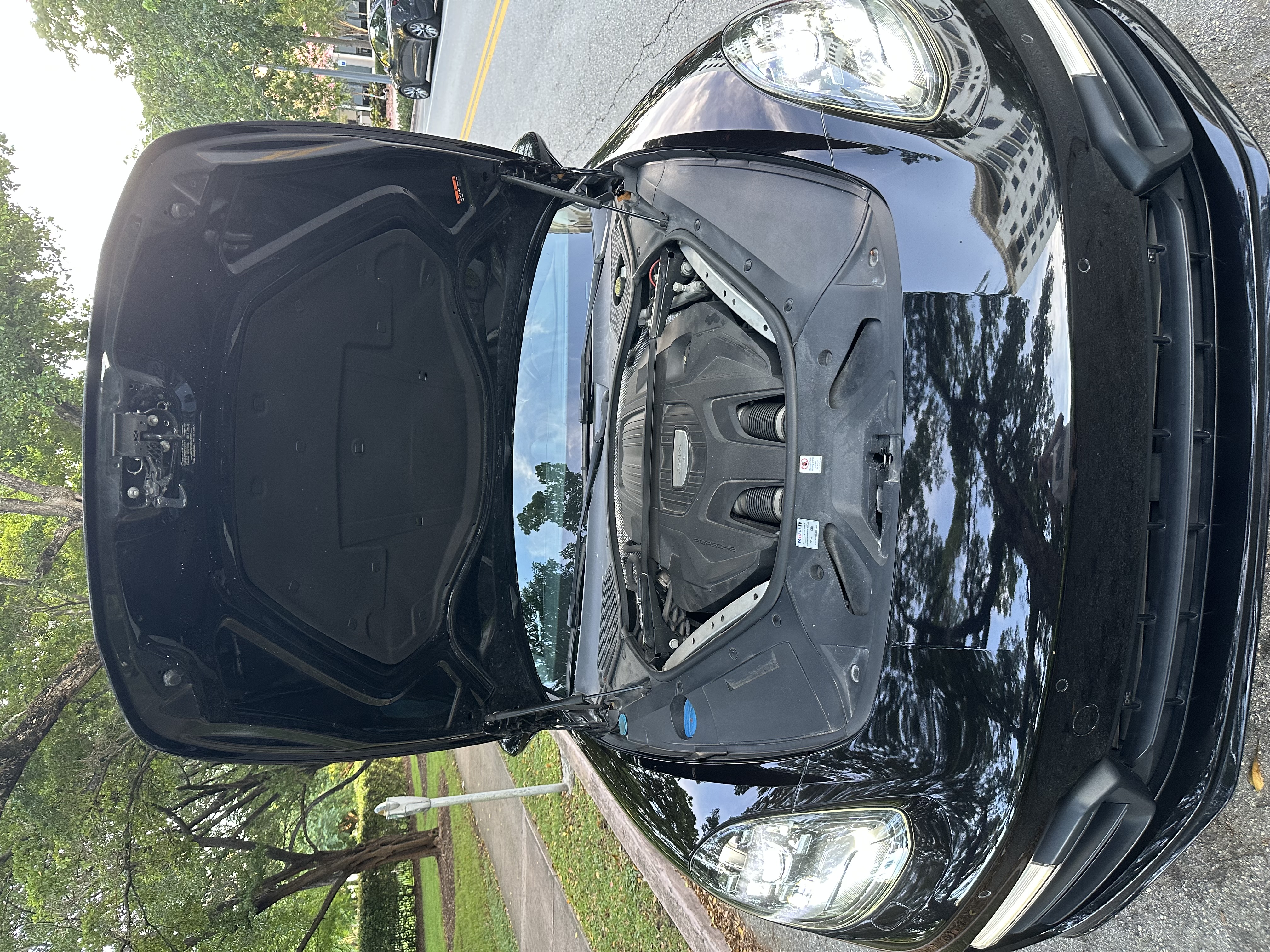 Used 2017 Porsche Panamera 4S AWD/4WD image 32