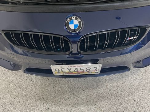 Used 2018 BMW M4 Convertible RWD image 10