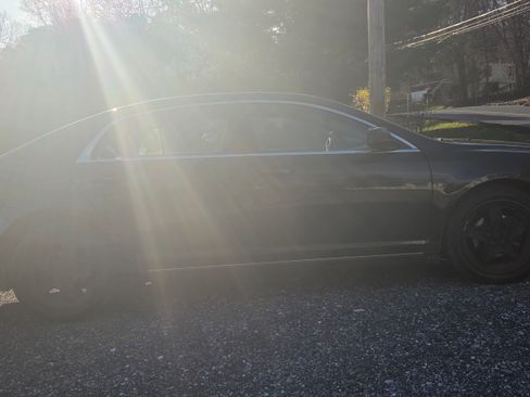 Used 2010 Chevrolet Malibu LT w/ Power Convenience Package image 5