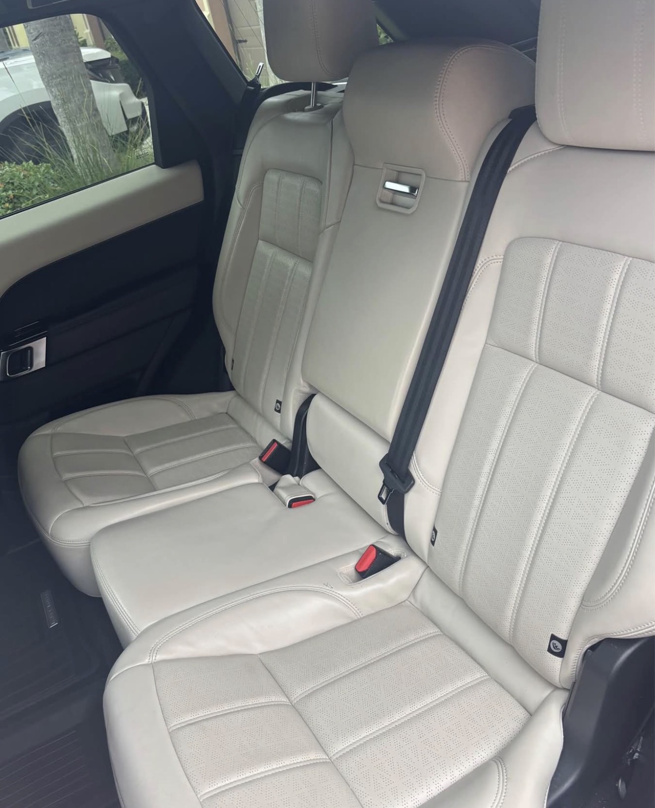 Used 2019 Land Rover Range Rover Sport HSE Dynamic AWD/4WD image 11