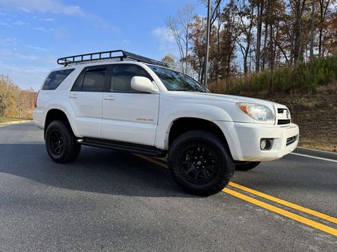 Used 2007 Toyota 4Runner Limited image 8