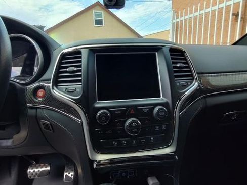 Used 2018 Jeep Grand Cherokee Trackhawk image 6