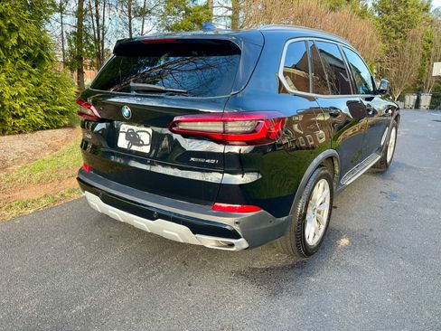 Used 2023 BMW X5 xDrive40i w/ Luxury Seating Package image 10