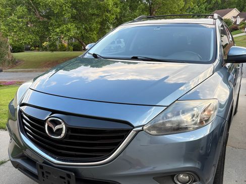 Used 2015 MAZDA CX-9 Touring w/ Touring Technology Package FWD image 1