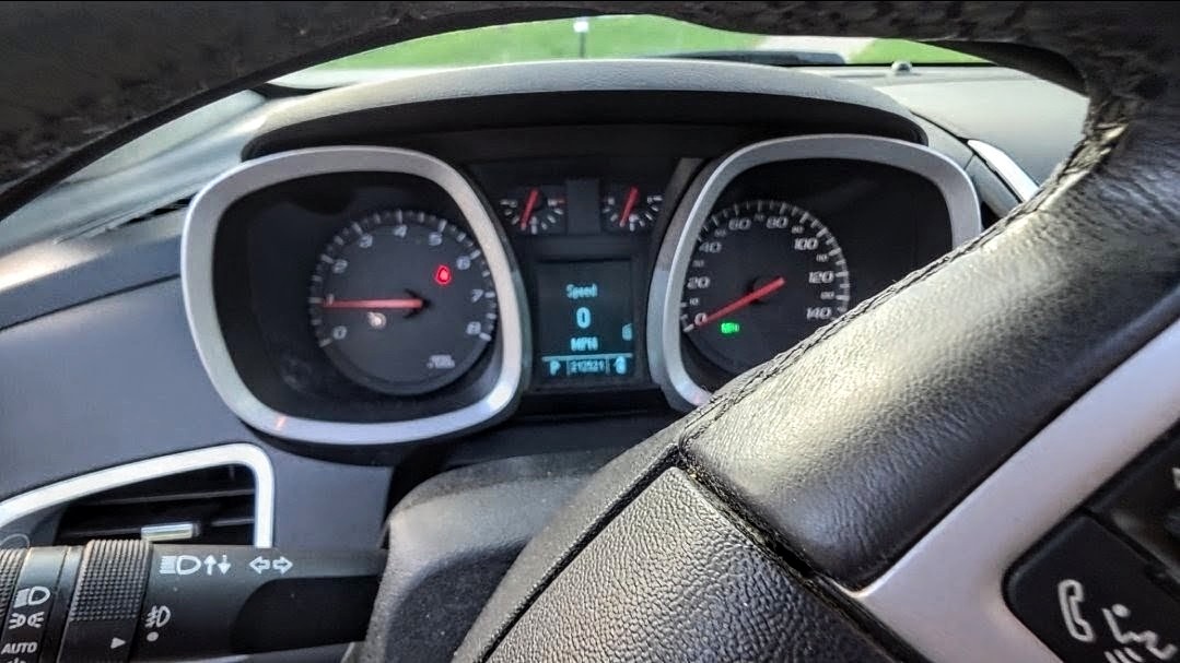 Used 2011 Chevrolet Equinox LTZ FWD image 9