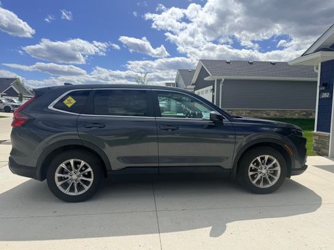 Used 2024 Honda CR-V EX-L image 10