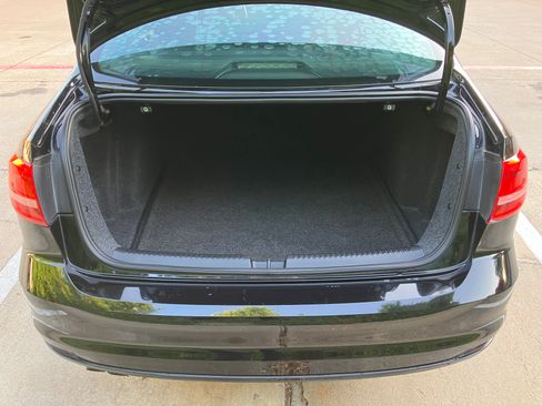 Used 2015 Volkswagen Jetta S image 15