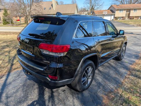 Used 2019 Jeep Grand Cherokee Limited w/ Trailer Tow Group IV image 21