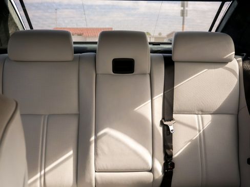 Used 2007 BMW M5 image 13