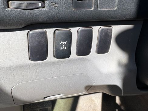 Used 2006 Toyota 4Runner Sport image 2