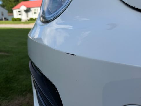 Used 2017 Volkswagen Beetle 1.8T Classic FWD image 12