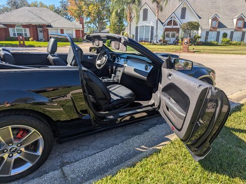 Used 2008 Ford Mustang GT image 2