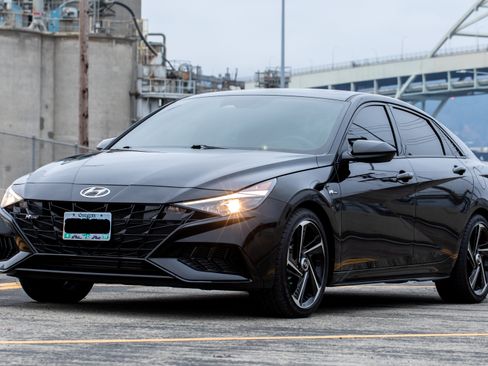 Used 2022 Hyundai Elantra N Line image 25