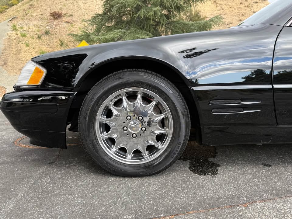Used 1997 Mercedes-Benz SL 500 image 16