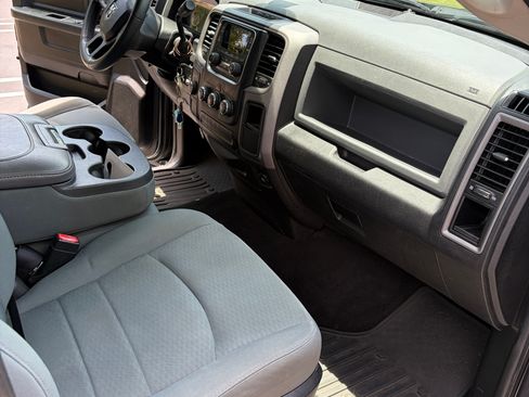 Used 2014 RAM 1500 Express AWD/4WD image 9