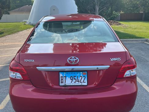 Used 2009 Toyota Yaris Sedan image 5