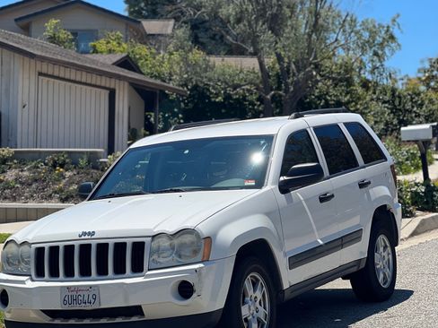 Used 2006 Jeep Grand Cherokee Laredo image 1