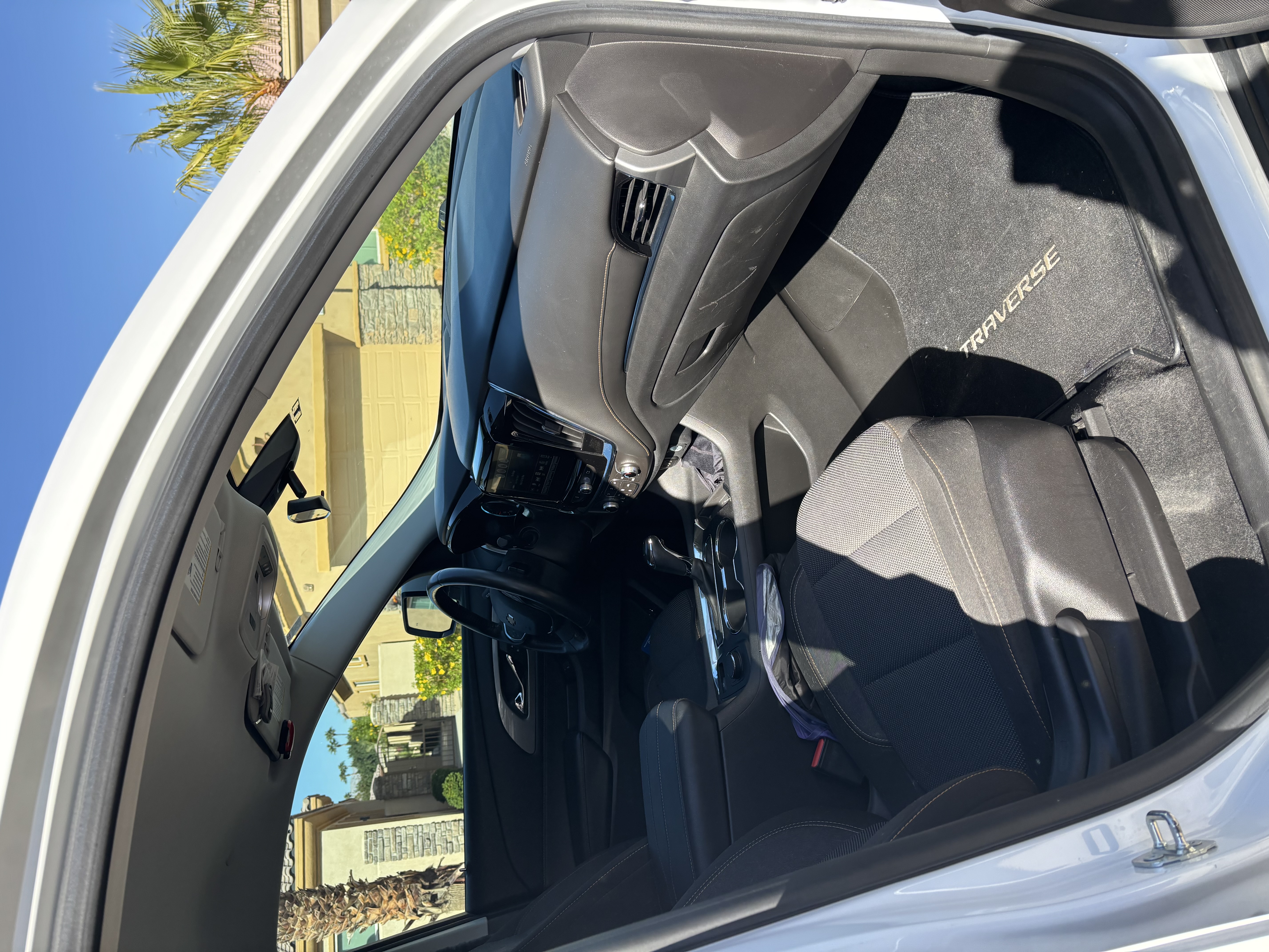 Used 2018 Chevrolet Traverse LT FWD image 8