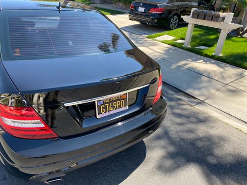 Used 2014 Mercedes-Benz C 250 Sedan image 5