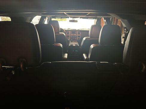 Used 2017 Ford Expedition XLT w/ Equipment Group 201A image 14