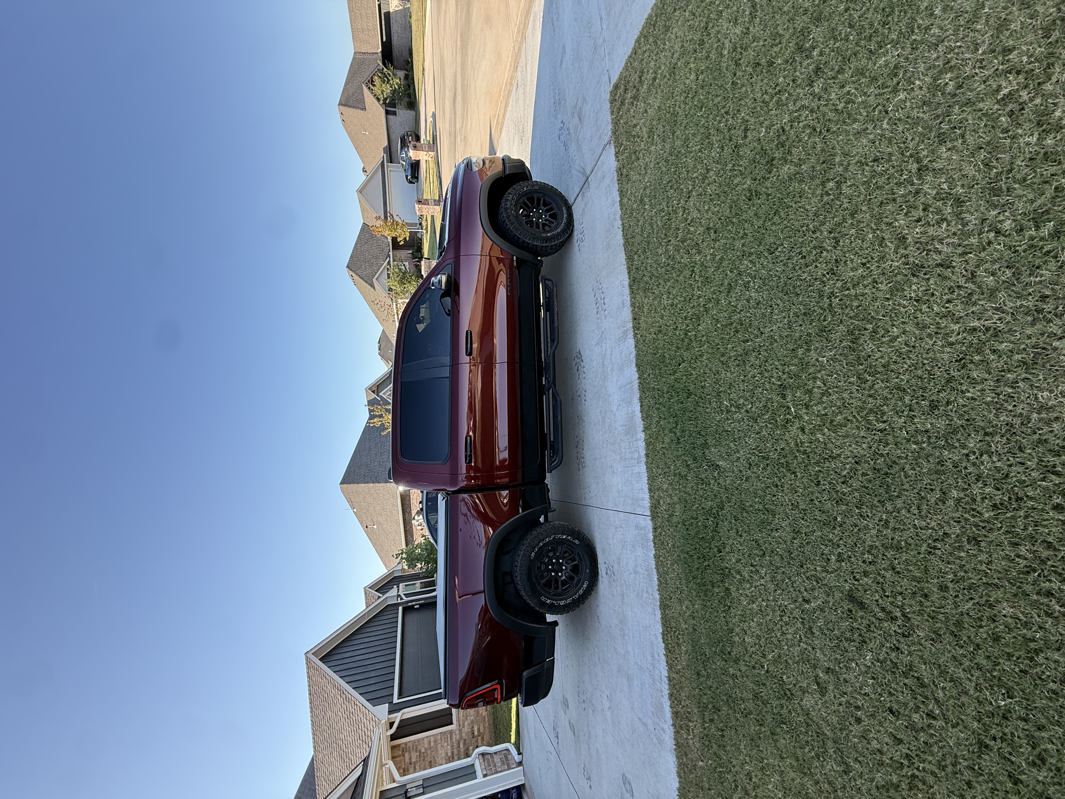 Used 2025 RAM 1500 Rebel w/ G/T Package AWD/4WD image 2