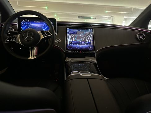 Used 2024 Mercedes-Benz EQE 350+ Sedan image 10