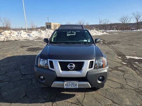 Used 2012 Nissan Xterra S w/ Value Package image 1