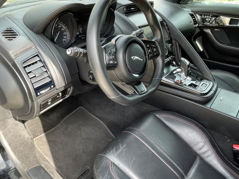 Used 2015 Jaguar F-TYPE S image 6