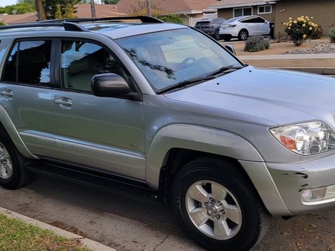 Used 2004 Toyota 4Runner Sport image 4