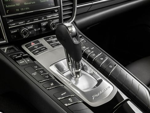 Used 2012 Porsche Panamera 4 image 9