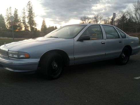 Used 1995 Chevrolet Impala Sedan image 25