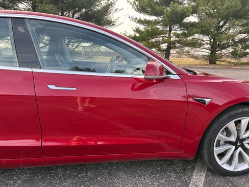 Used 2018 Tesla Model 3 Long Range image 16