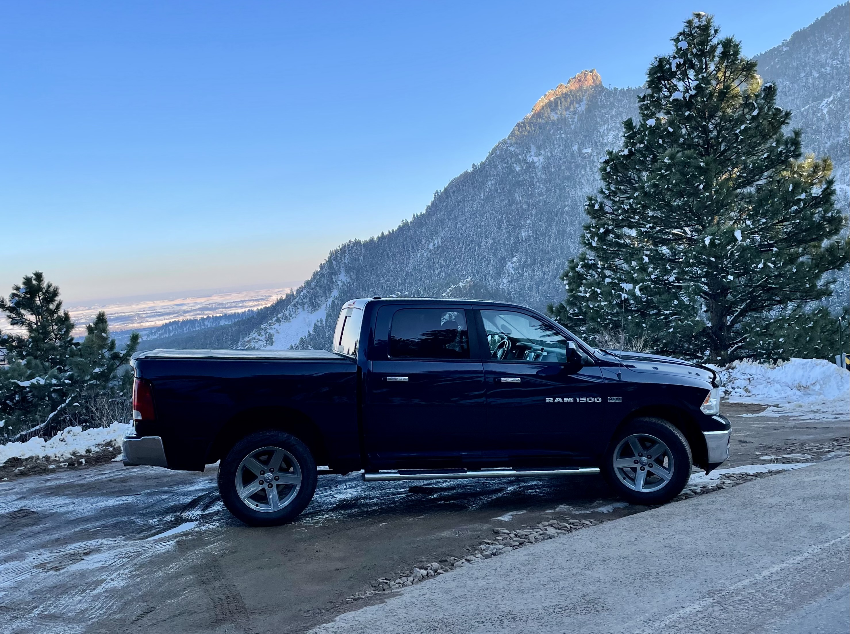 Used 2012 RAM 1500 Big Horn w/ Luxury Group AWD/4WD image 5