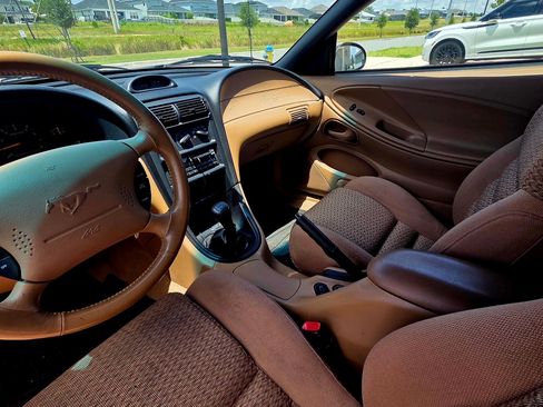 Used 1997 Ford Mustang GT RWD image 12