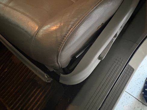 Used 2012 Honda Pilot EX-L image 18