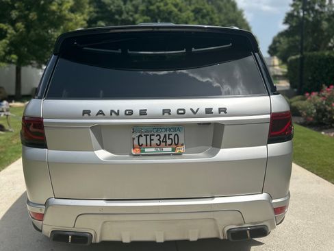 Used 2020 Land Rover Range Rover Sport HSE image 8
