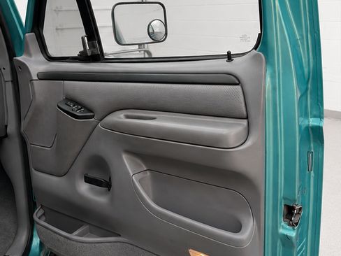 Used 1996 Ford F250 4x4 SuperCab image 18