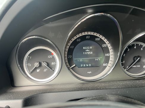 Used 2011 Mercedes-Benz C 300 4MATIC Sedan image 6