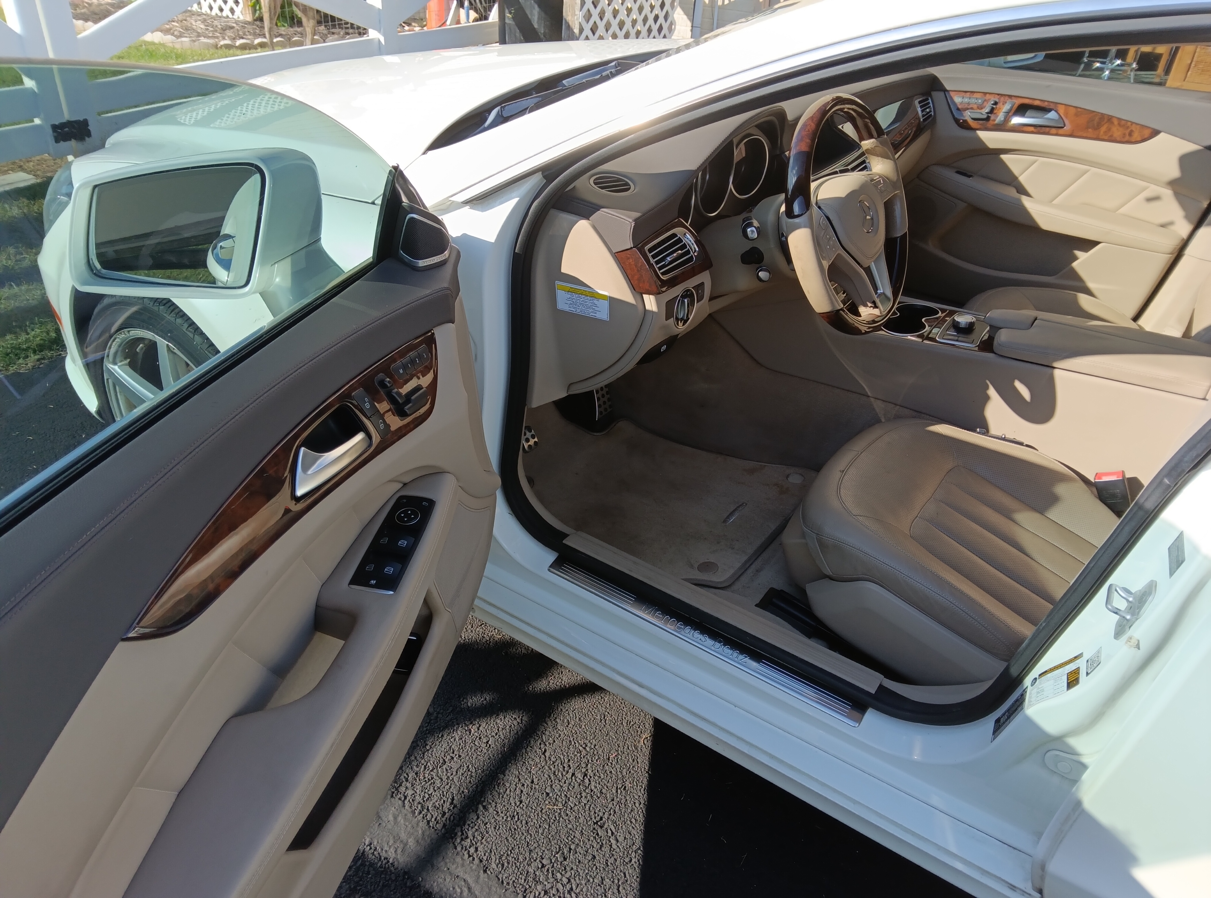 Used 2014 Mercedes-Benz CLS 550 4MATIC image 6