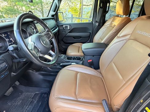 Used 2022 Jeep Wrangler Unlimited Rubicon 4xe w/ Steel Bumper Group AWD/4WD image 11