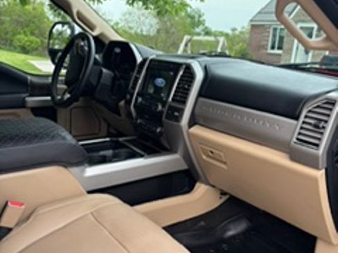 Used 2017 Ford F350 Lariat w/ Lariat Ultimate Package AWD/4WD image 17