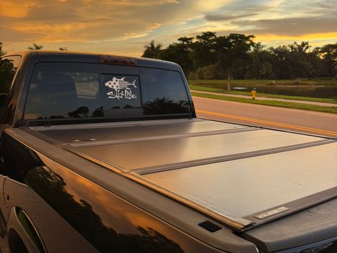 Used 2016 RAM 2500 Laramie AWD/4WD image 32