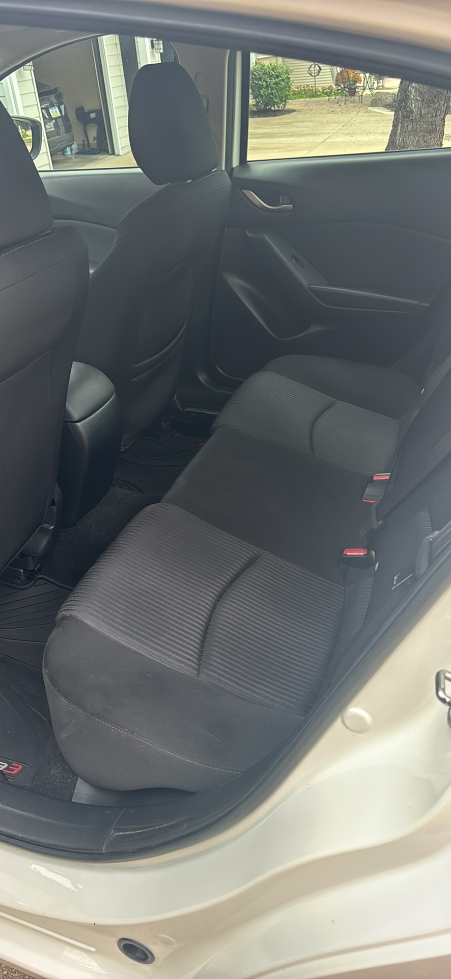 Used 2015 MAZDA MAZDA3 i Touring FWD image 5