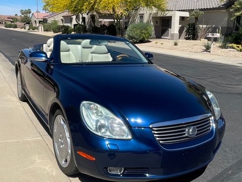 Used 2004 Lexus SC 430 Convertible image 21
