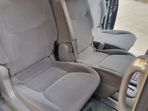 Used 2004 Toyota Sienna LE image 22