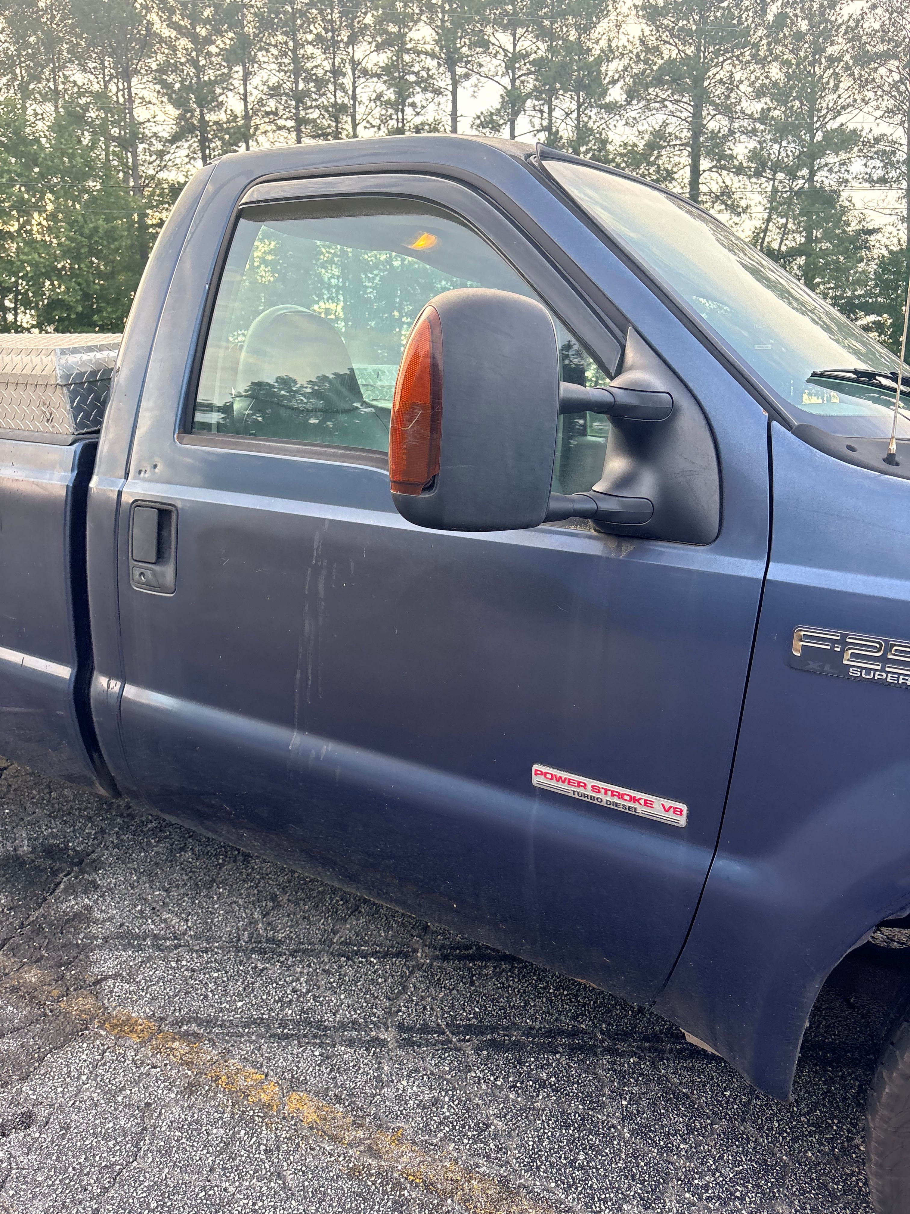 Used 2004 Ford F250 XL RWD image 5
