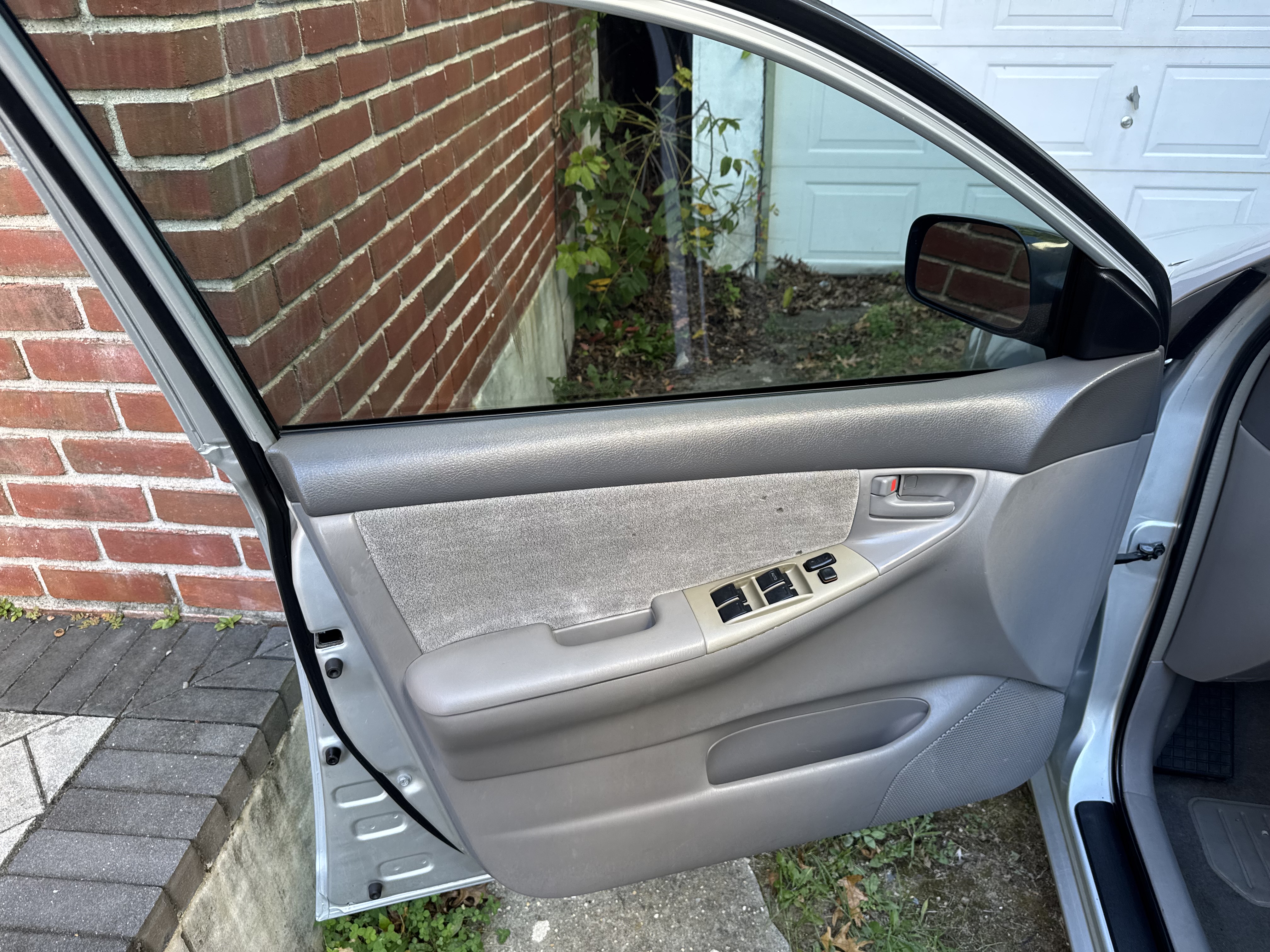Used 2006 Toyota Corolla CE FWD image 18